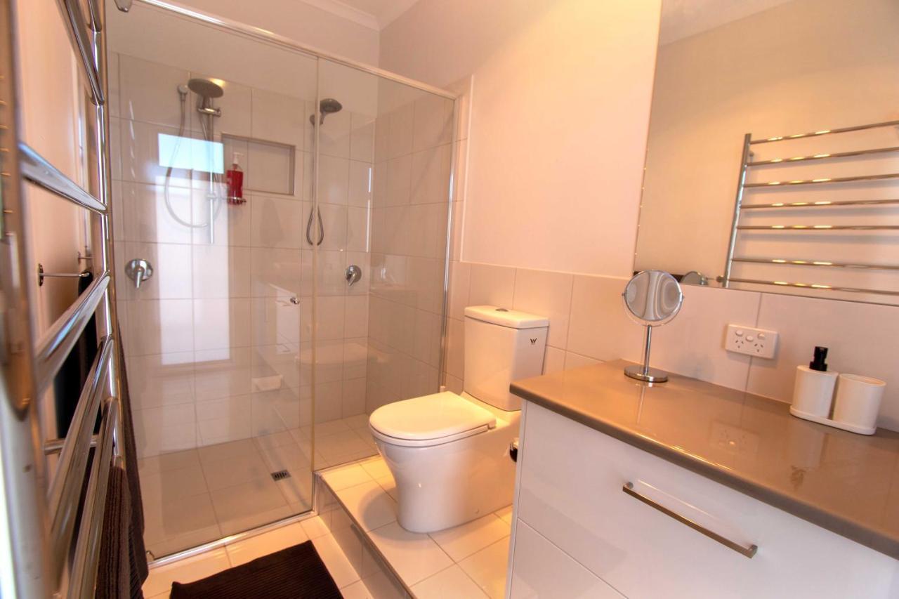 Coorong Island Retreat - Farm Stay At Pet Friendly Property Meningie Extérieur photo