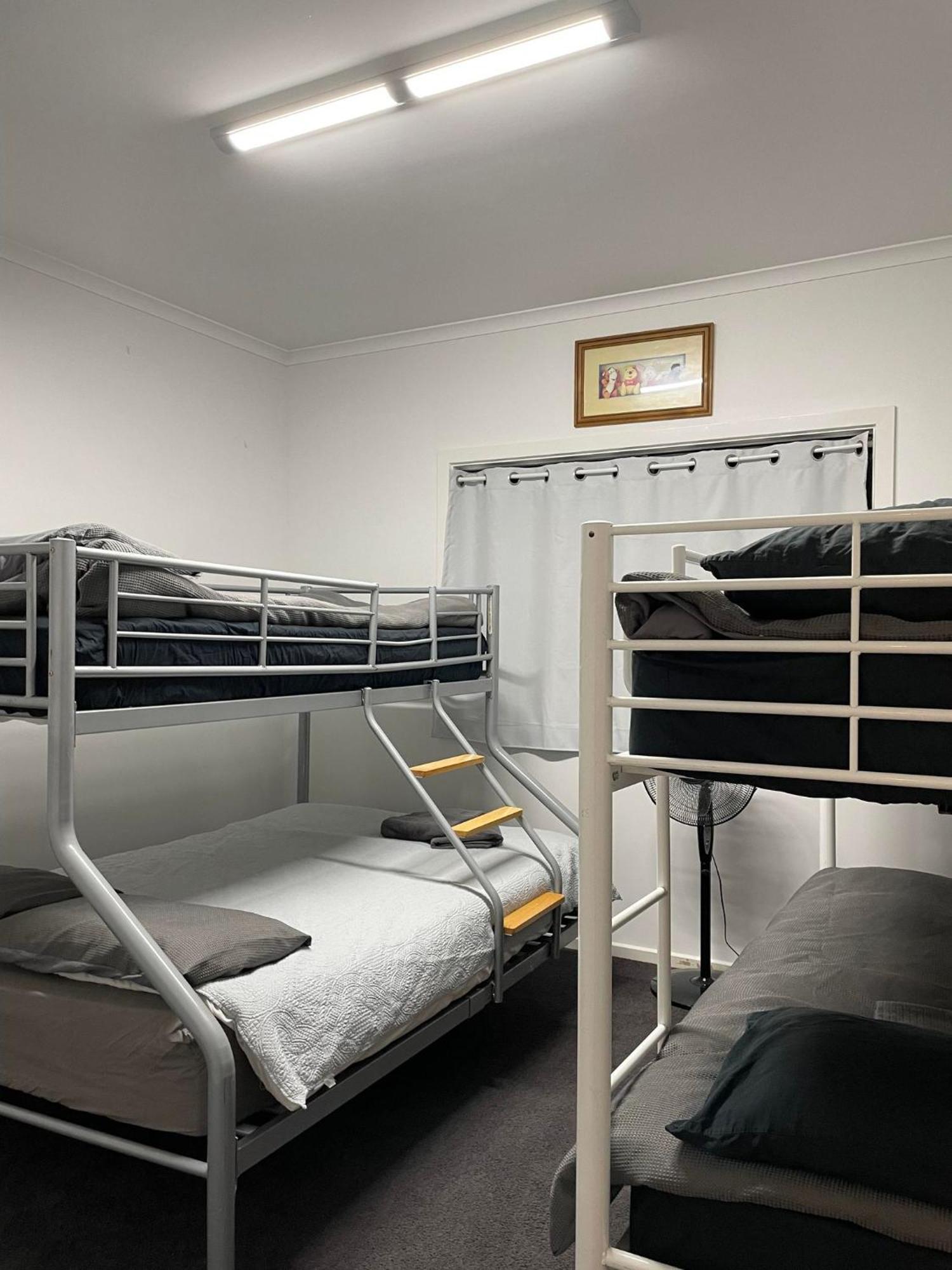 Coorong Island Retreat - Farm Stay At Pet Friendly Property Meningie Extérieur photo